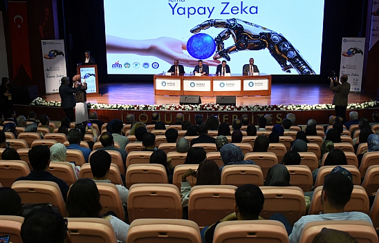 'Yapay zeka çağıyla karşı karşıyayız'