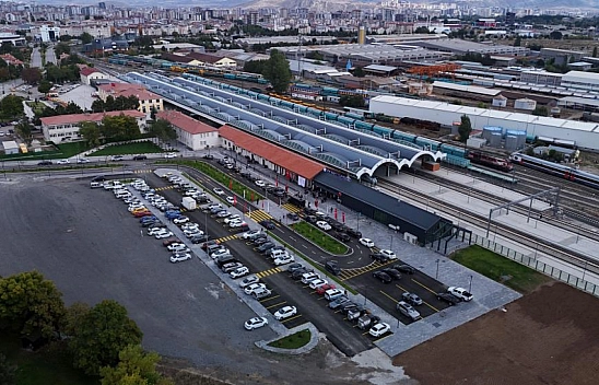 Yeni gar binası törenle hizmete açıldı