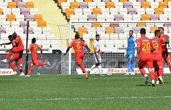 Yeni Malatyaspor'da Bursa maçı öncesi ilginç gelişmeler! İlk 11 tamam yedek aranıyor