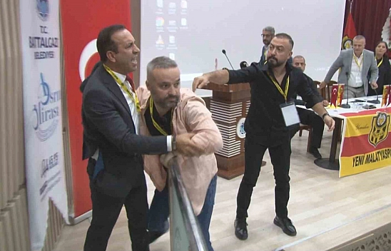 Yeni Malatyaspor'da 'Usulsüzlük Var. İnkar Etmiyorum' dedi. Ortalık Karıştı!