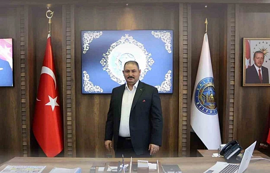 Yeniden Refah Partili belediye başkanı, partisinden istifa etti