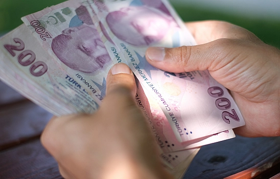 Yenileme Ücreti 15 TL'den 5 Bin TL'ye Çıkıyor... Malatya'da Başvurular Tavan Yaptı..!