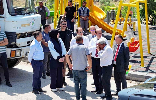 Yeşilyurt Belediyesi'nden Banazı'ya güneş enerjili çocuk parkı
