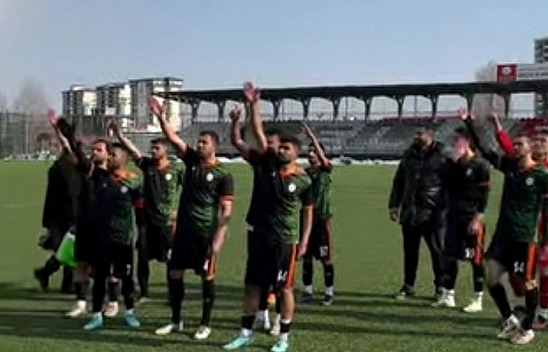 Yeşilyurt Şampiyonluğa Koşuyor, Malatyaspor Evinde Kayıp !