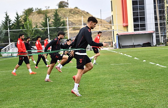 Yeşilyurtspor Bitlisspor hazırlıklarını sürdürüyor
