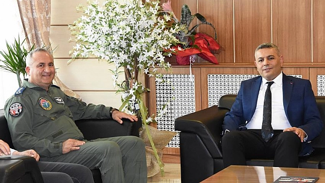 Başarılar diledi 