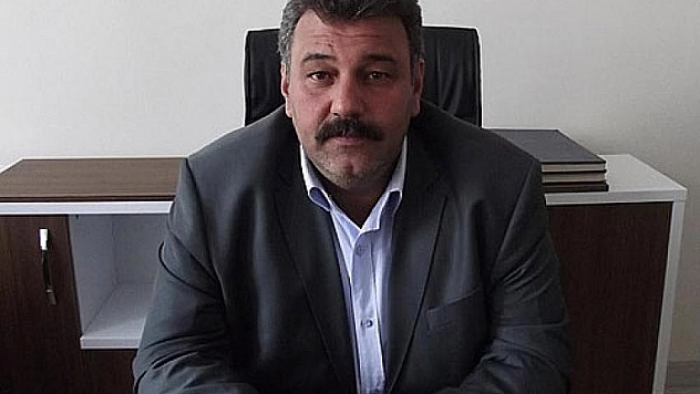 Meclis üyesi istifa etti 