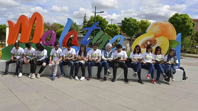 Malatya her yerde okuyor 