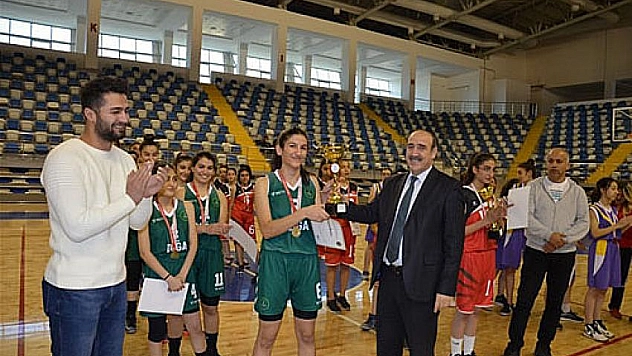 Basketbol müsabakaları sona erdi 