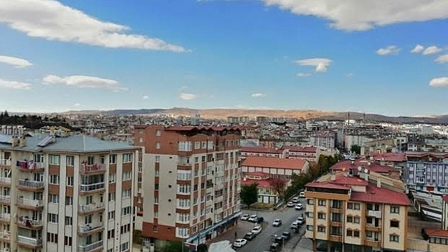 1 ayda bin 266 konut ve iş yeri satıldı