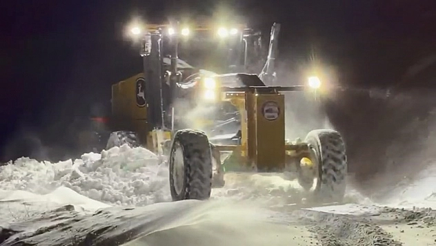 108 köy yolunda çalışmalar sürüyor