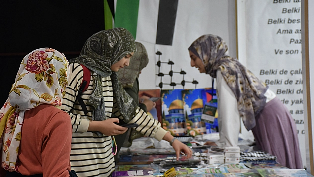 12. Malatya Kitap Fuarı'nda anlamlı stand: Geliri Filistin'e gönderilecek