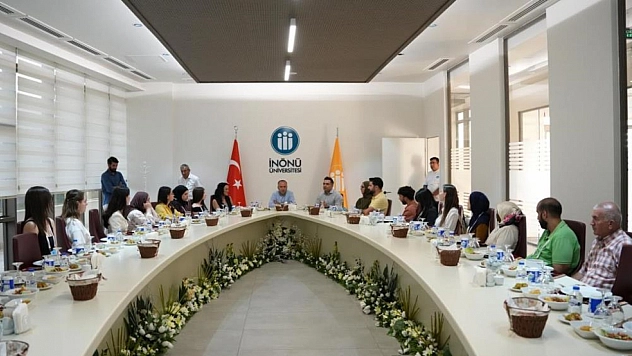 13 ülkeden gelen öğrenciler Malatya'da kültür elçisi oldu