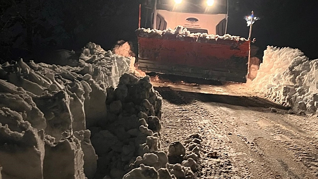 182 köy yolu ulaşıma kapandı