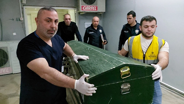2 akrep yedi öldü!