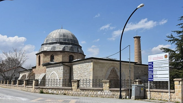 2 depremde de hasar almıştı! Malatya'da Ulu Camii'nin açılacağı tarih netleşti!