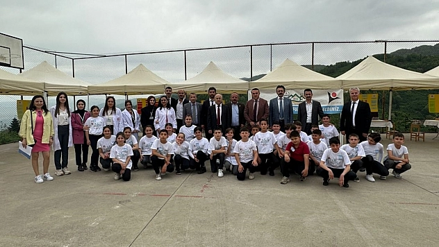 Düzce'de bilim fuarları açıldı