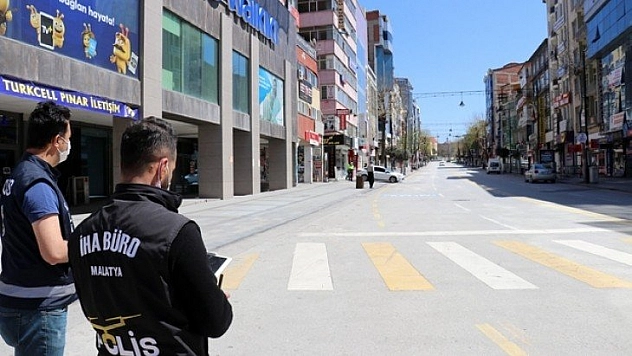 20 yaş altına da sokağa çıkma yasağı