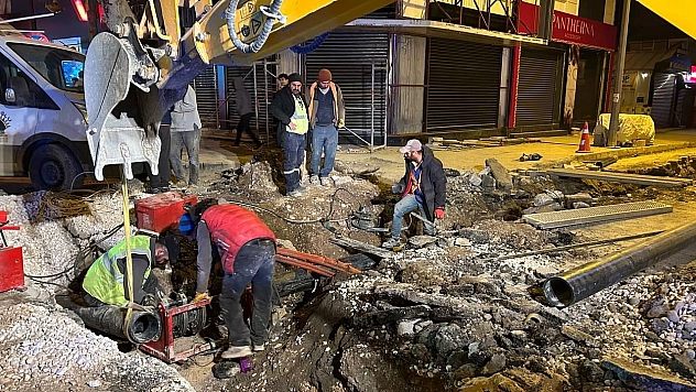 262 Sokak ve 21 Caddede Altyapı ve Asfalt Çalışmaları Tamamlandı