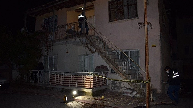 Alkollü şahıs yaralandı