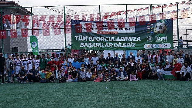 Malatya'da mini dünya kupası sona erdi: 'Şampiyon Suriye'