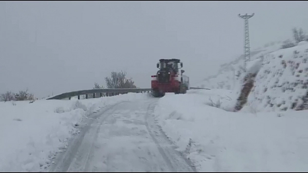 35 köy yolu ulaşıma açıldı