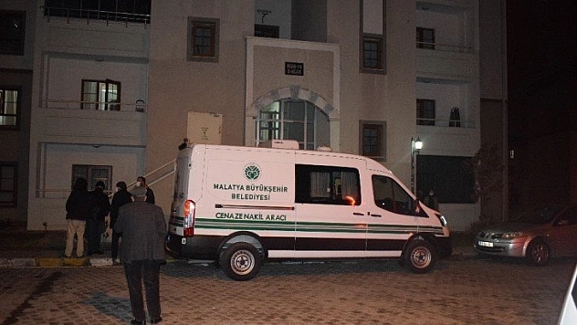 Evde ölü bulundu