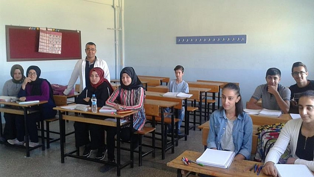 52 öğrenciye tam gün kurs