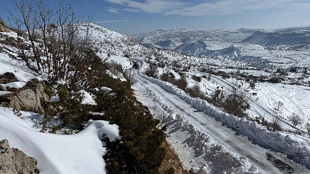 58 köy yolu ulaşıma açıldı