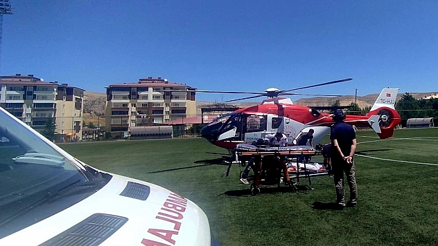Darende'den Malatya'ya hava ambulansıyla sevk edildi