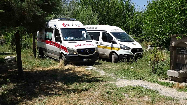 Mezarlıkta ölü bulundu