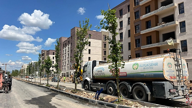 8 aylık çalışma sona erdi! Fuzuli Caddesi yeniden trafiğe açıldı!