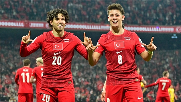 A Milli Takım Romanya'yı ezdi geçti!
