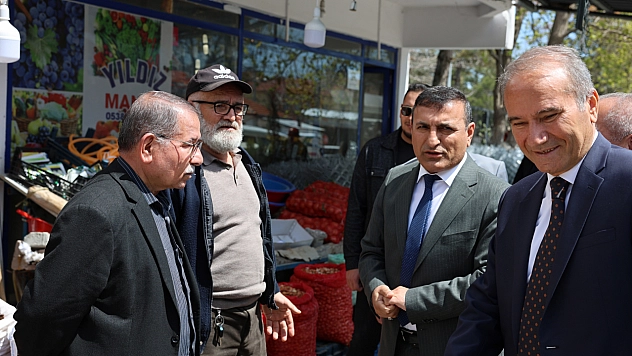Abdulvahap Göçer Arguvan'da sahaya indi: Esnafın nabzını tuttu