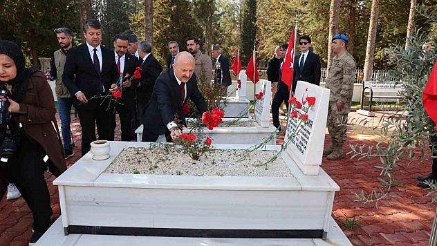 Çanakkale Zaferi'nin yıl dönümü kutlandı