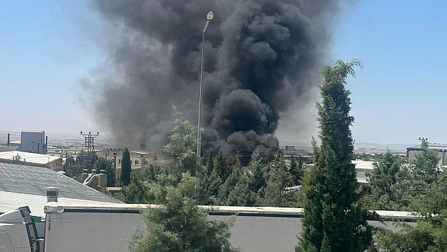 Adıyaman Organize Sanayi Bölgesi'nde fabrika yangını