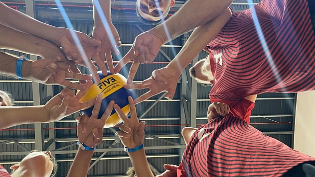 Adıyamanlı çocuklardan voleybol şampiyonasında büyük başarı