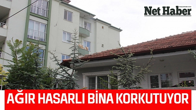 Ağır hasarlı bina korkutuyor