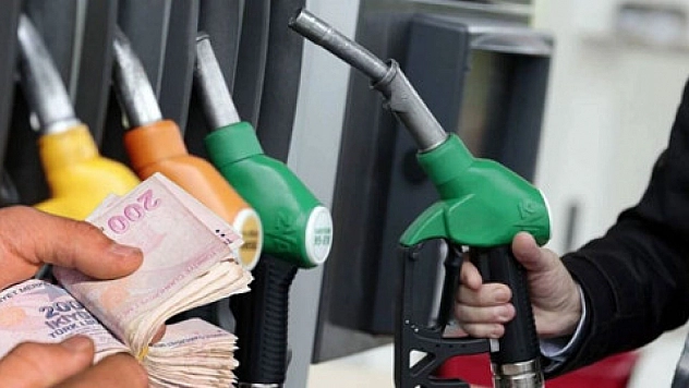 Resmi Gazete'de yayımlandı! Akaryakıtta 'Eşel Mobil' Dönemi Yeniden Başladı