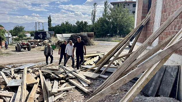 Başkan Ulutaş, cami inşaatını inceledi