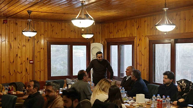 Ulutaş, şehit aileleri ve gazilerle iftarda buluştu