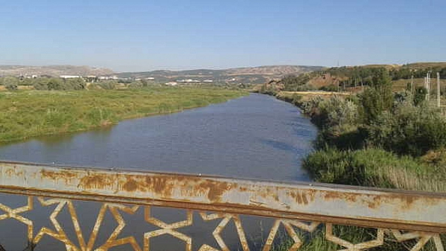 Akıntıya kapılan 15 yaşındaki çocuk için çalışmalar sürüyor