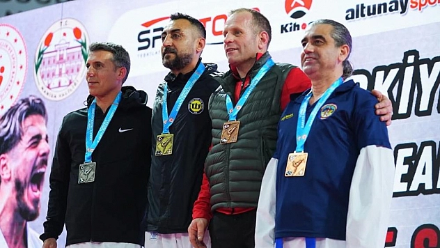 Ali Duran Türkiye 2.'si oldu.