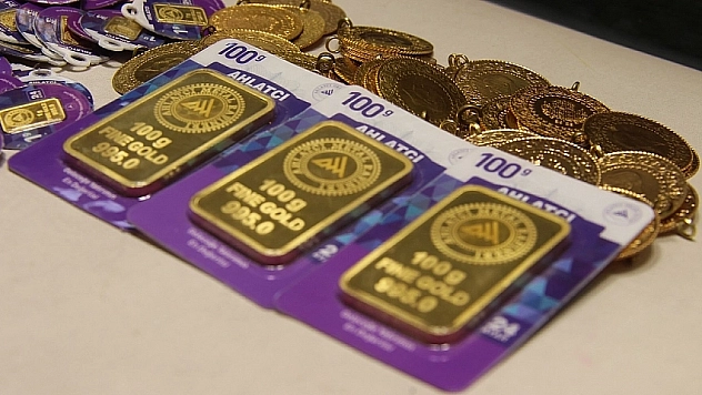 Altın fiyatları düşüşe geçti: Gram altın 200 TL birden düştü!! İşte güncel alış-satış fiyatları