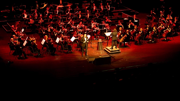 Ankara ve İstanbul'da iki konser