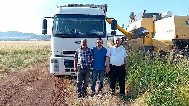 Araban Ovası'nda arpa hasadı yapılmaya başlandı