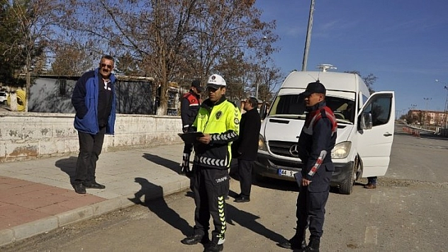 Arguvan'da servis araçlarına sıkı denetim