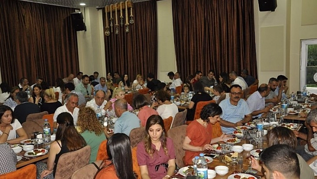 Özlem giderdiler