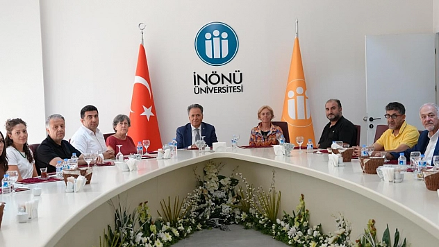 İnönü Üniversitesi Arslantepe kazı heyetini ağırladı
