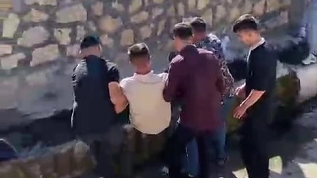 Asırlık 'damat suya basma' geleneği süruyor